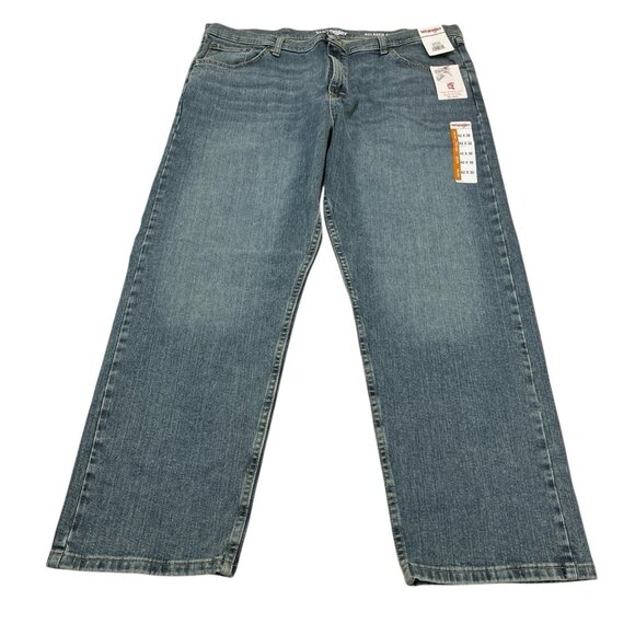 Wrangler Jeans Mens 42x30 Relaxed Fit Straight Leg Denim Western Casual Comfort - Picture 2 of 13